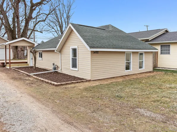 1492 Walnut St, Monroe, MI 48162