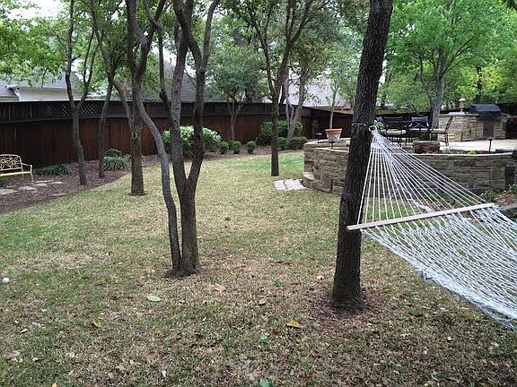 4th image of 9008 Thornberry Dr