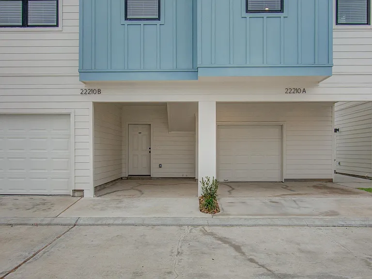 22210 Dutch Oven Dr #A — Photo 2