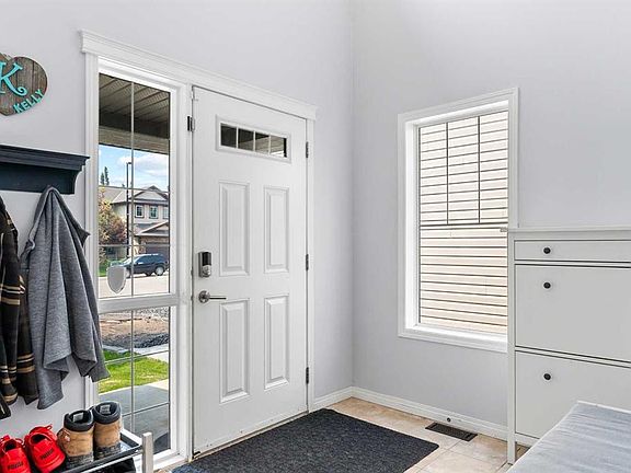 3rd image of 106 Morningside Cir SW