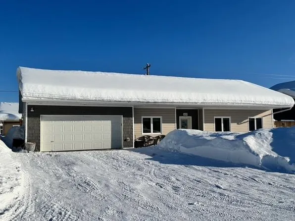 2664 War Eagle Ct, North Pole, AK 99705