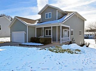 1822 Nordic Ct, Reedsburg, WI 53959