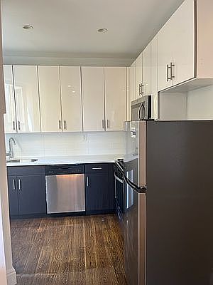 2nd image of 16 W 125th St APT 5