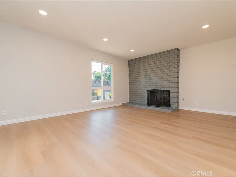 3202 Montana Ave — Photo 14