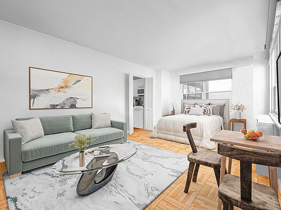 5th image of 166 E 35th St APT 15A