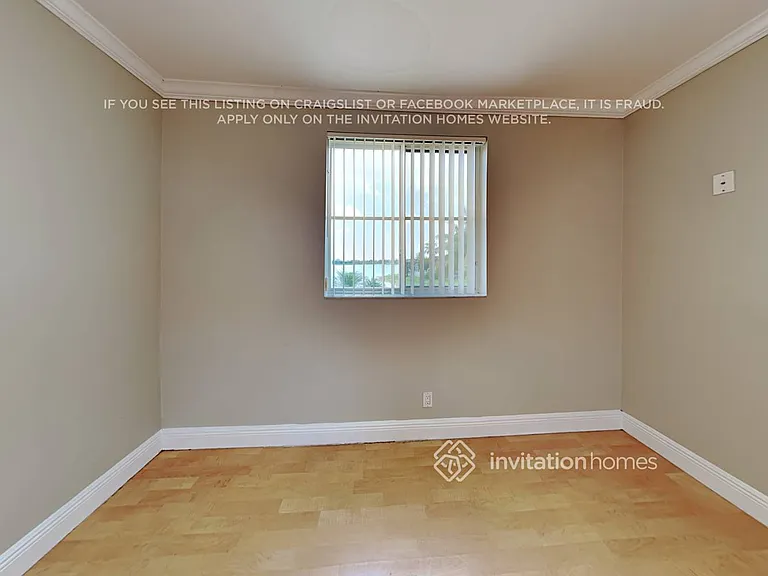 780 Falling Water Rd — Photo 11