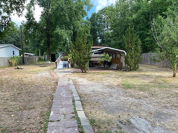 4th image of 109 Birchwood Dr