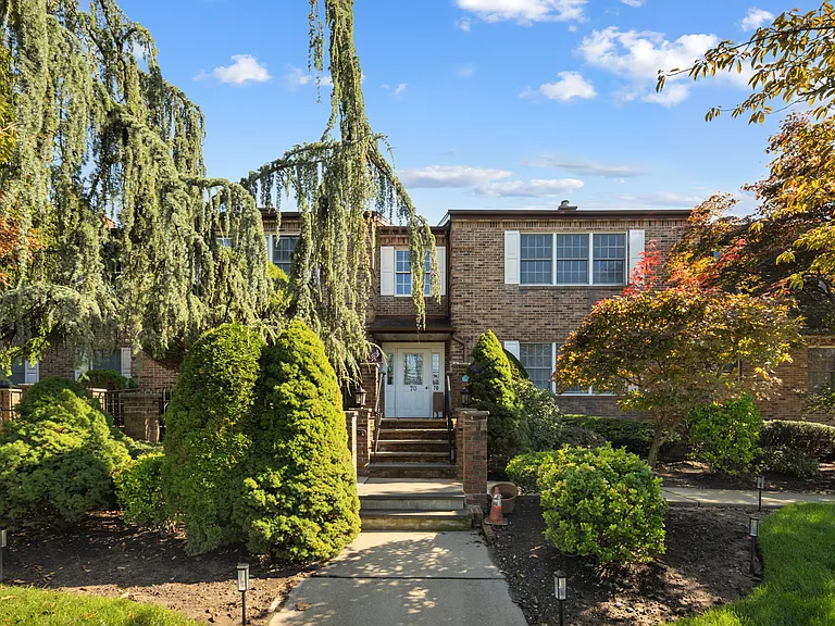 70 Harristown Rd #1 — Photo 2
