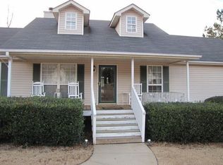 390 Country Lake Dr, McDonough, GA