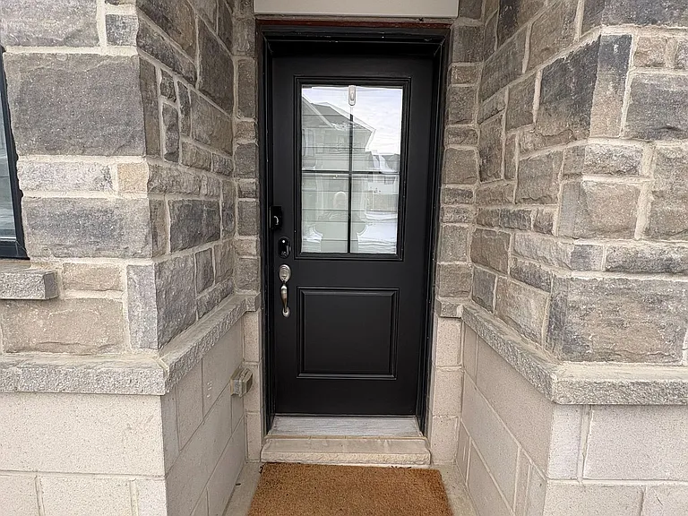 30 Mia Dr #1 — Photo 5