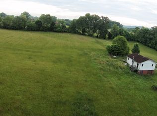 360 Mitchell Kidd Rd, Piney Flats, TN 37686