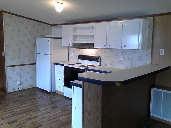 1st image of 116 Truman Cir