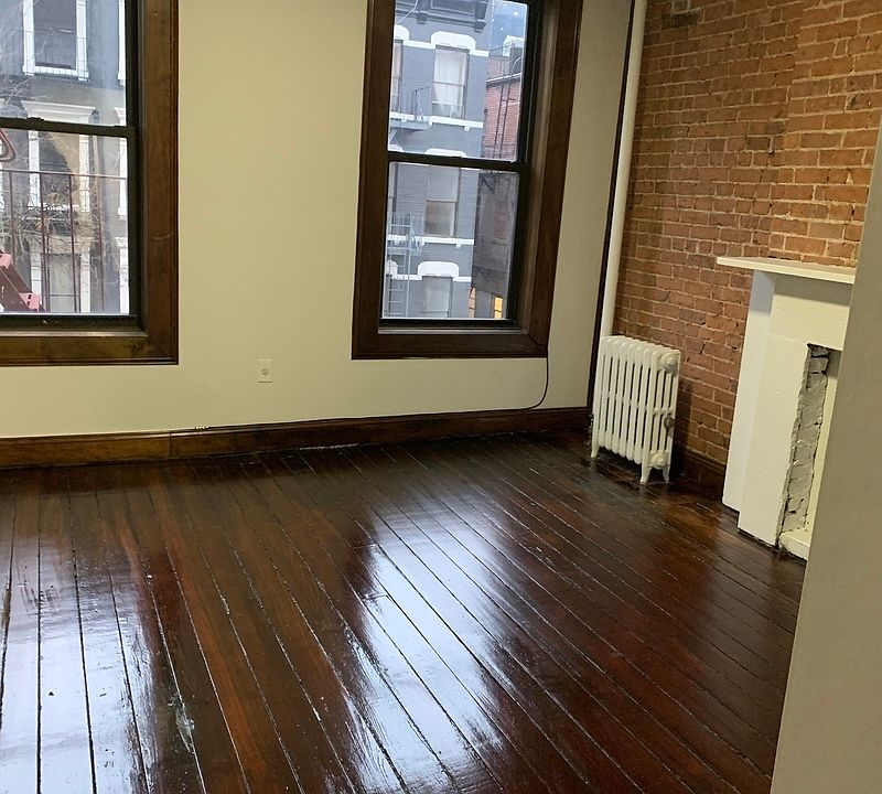 2nd image of 355 W 47th St #3FW