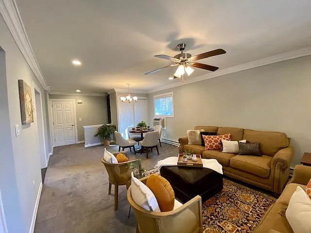 Fairfield Estates At Bohemia — Photo 9