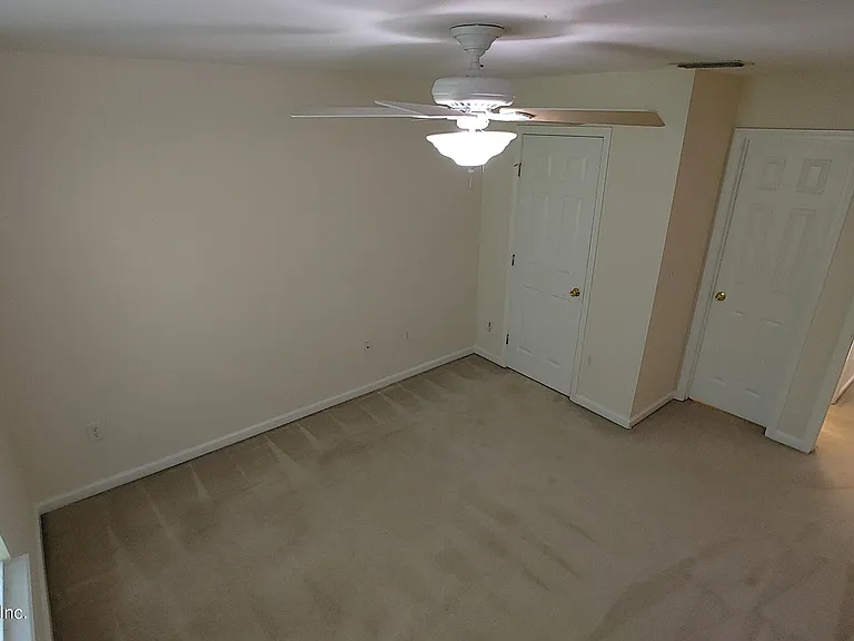 11073 Castlemain Cir E — Photo 21