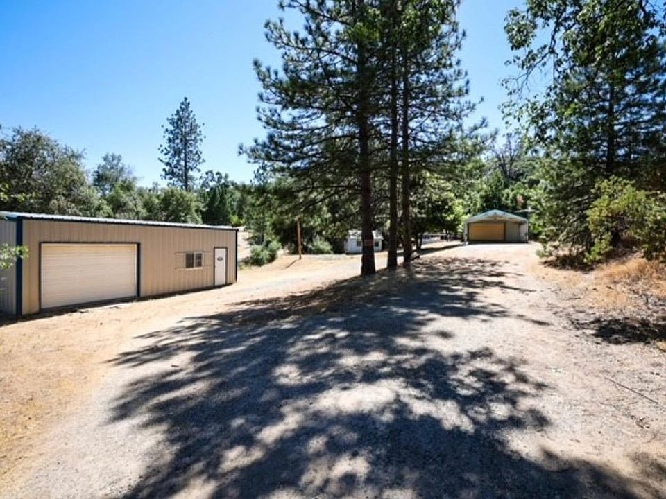 1st image of 54708 Pinchot Dr