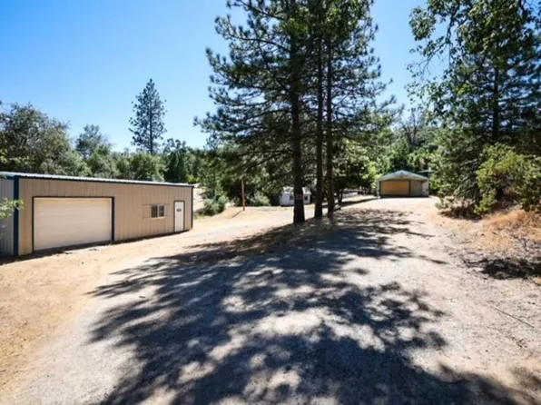 54708 Pinchot Dr, North Fork, CA 93643