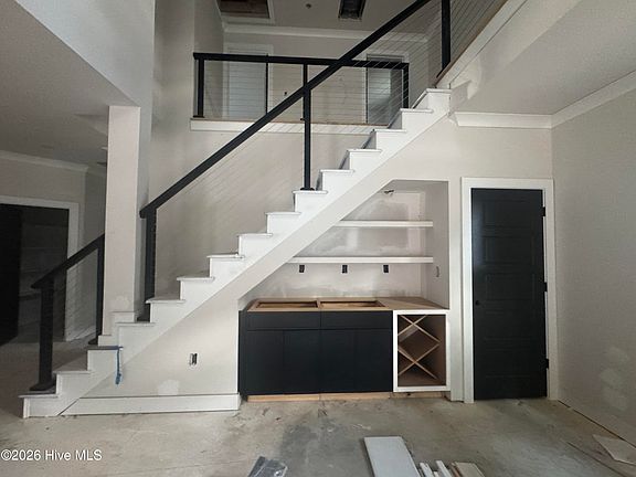 3rd image of 750 N Ashe Street