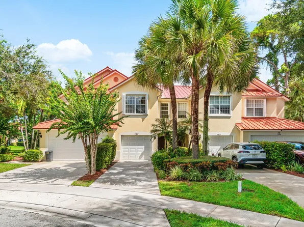 1182 Pinewood Lake Court, Greenacres, FL 33415