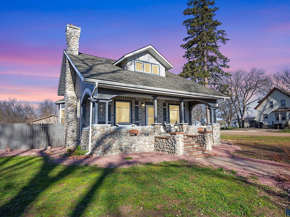 301 S Main St, Worthing, SD 57077 Zillow