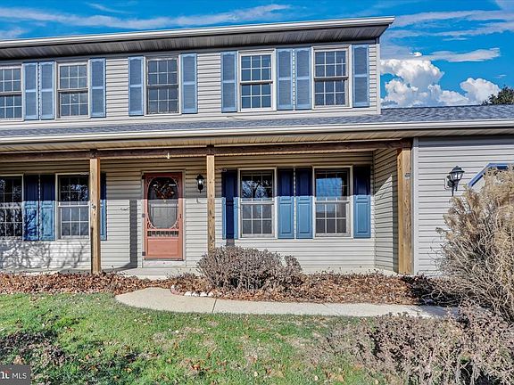 4th image of 3884 Sterling Way