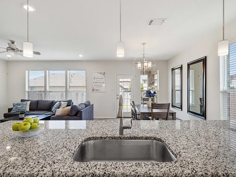 1209 Backcountry Dr — Photo 15