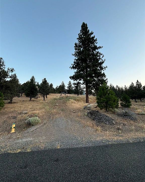 1st image of 4107 Rainbow Dr