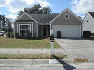 1357 Palm Cove Dr, Charleston, SC 29492
