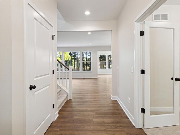 3rd image of 10531 Pierport Dr
