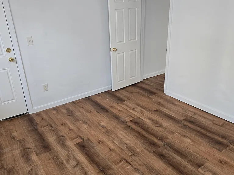 8 Cherry St #2 — Photo 9