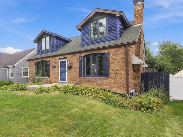 9427 S Saint Louis Ave, Evergreen Park, IL 60805