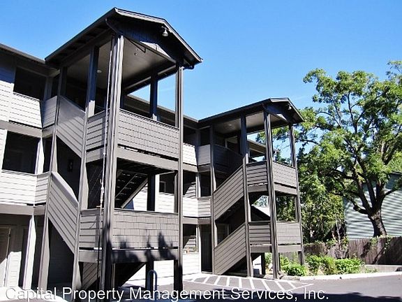 2nd image of 3651 SE Francis St #104