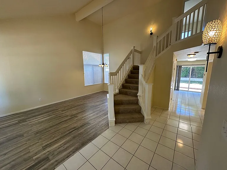 772 Glenpine Ct — Photo 4