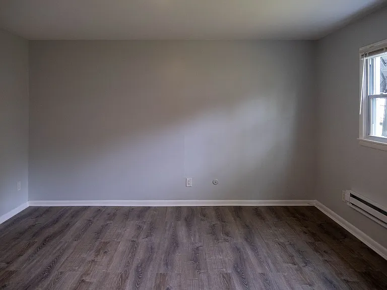 90 Elliot Road — Photo 12