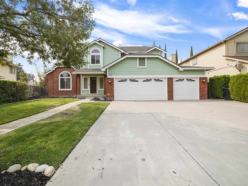 1st image of 4224 Rocky Point Dr