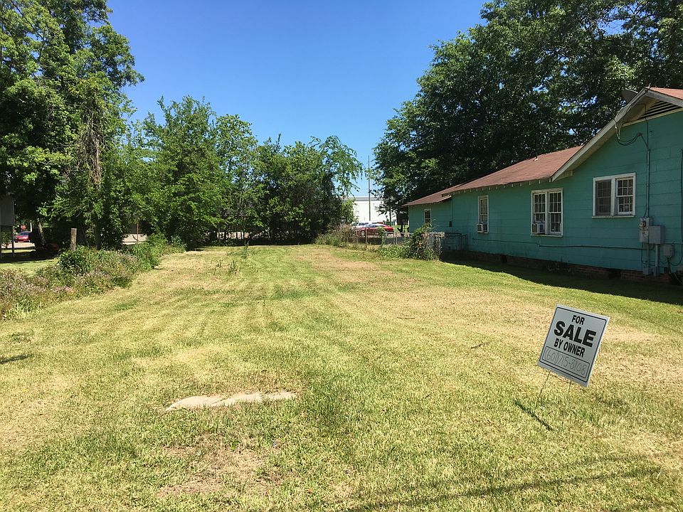 2nd image of 711 Sandy T Gavin Ave