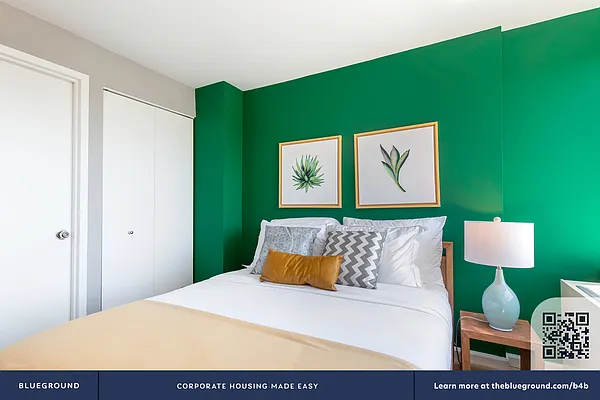 Rented by The Blueground | media 97