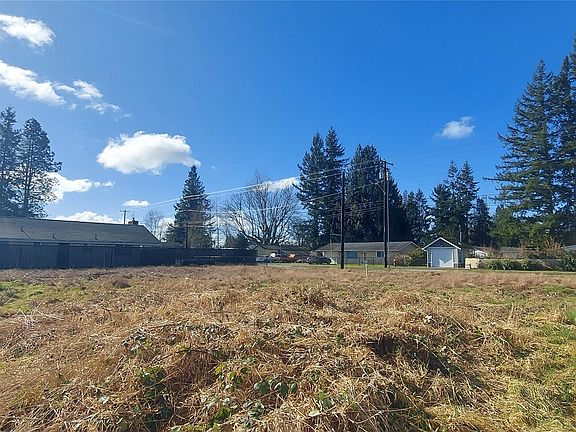 5th image of 909 N Fruitdale Road