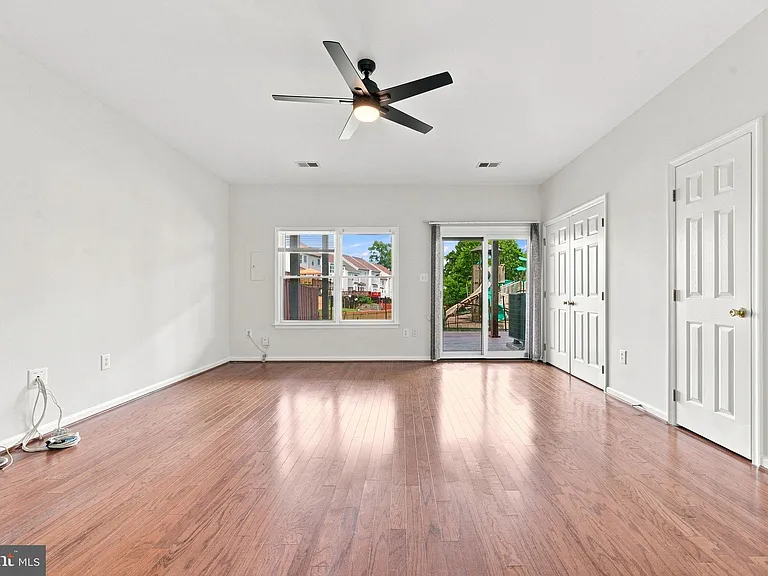 6147 Early Autumn Dr — Photo 31