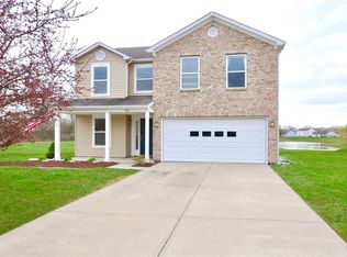 901 Springside Ct, Greenfield, IN 46140