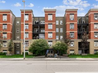 1017 11th Ave SW, Calgary, AB T2R 0G1