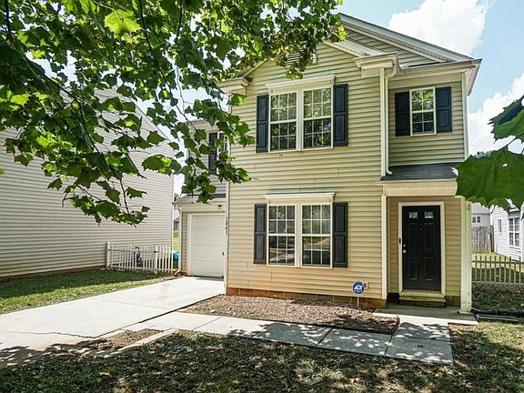 2nd image of 2861 Oasis Ln