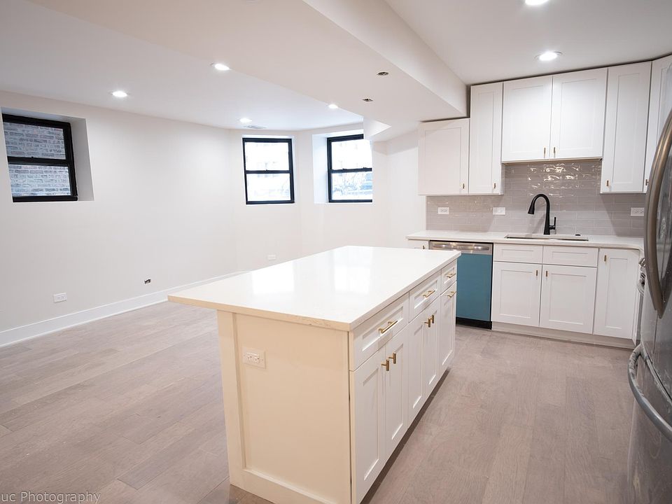 Kitchen & Living Room