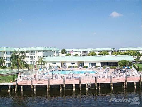 POOL ON INTRACOASTAL