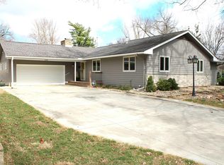 1610 SW Withdean Rd, Topeka, KS 66611