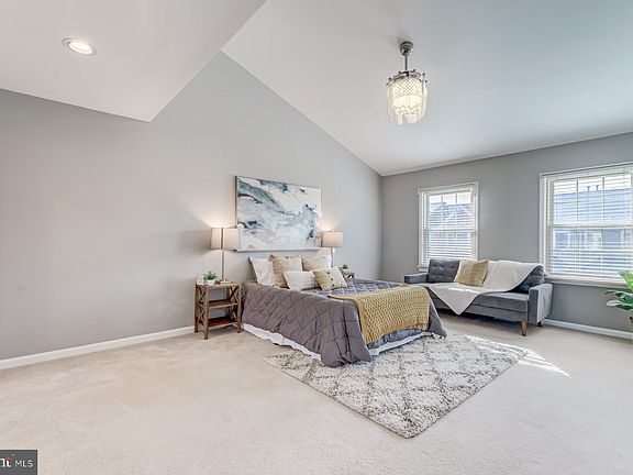 4th image of 6256 Traci Joyce Ln