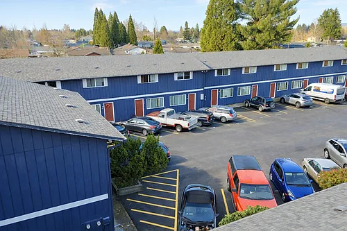 Rhoda Anne Townhomes Photo 1