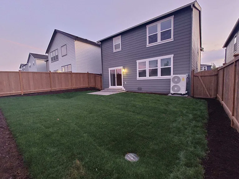 1429 SW Pendleton Way — Photo 22