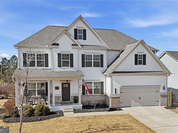 2nd image of 705 Owens Cir
