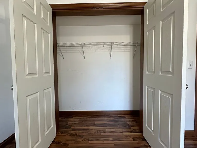 Beautiful Apartment Near Campus — Photo 5